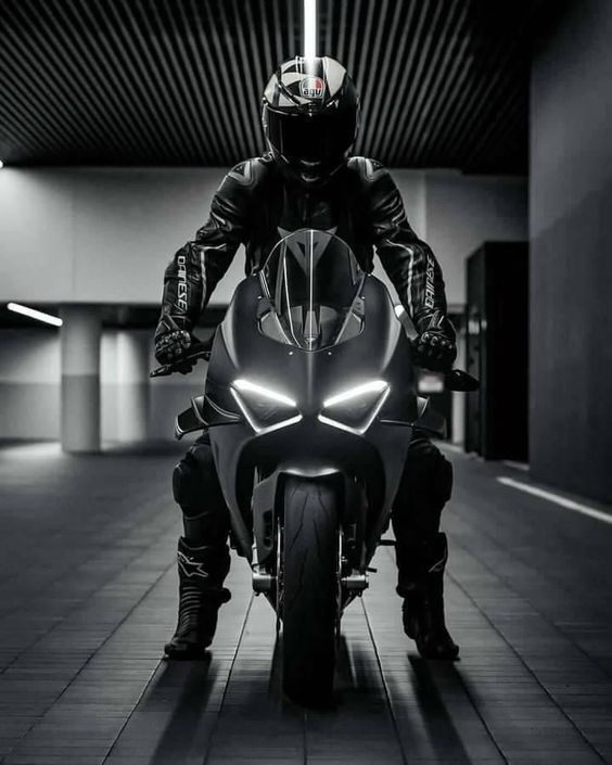 Motorcycle Couriers Warrington